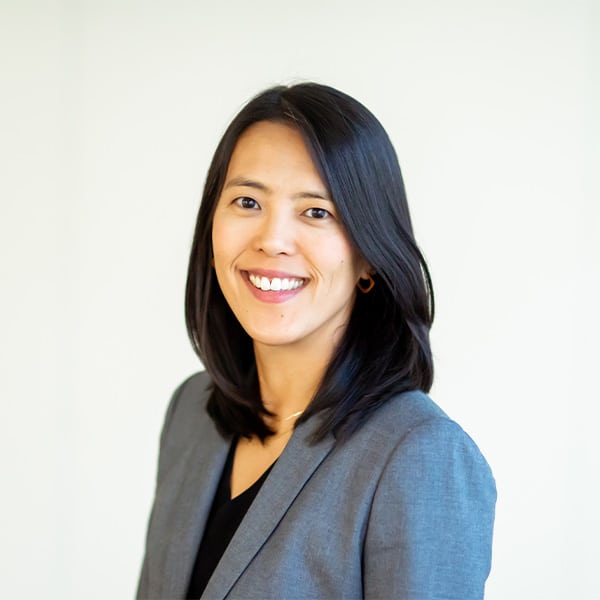 Mina Hong Headshot